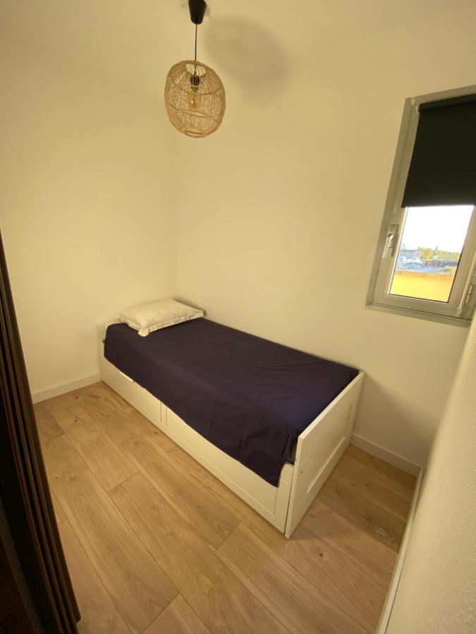 Appartement Au Port De Saint Cyprien Exterior foto